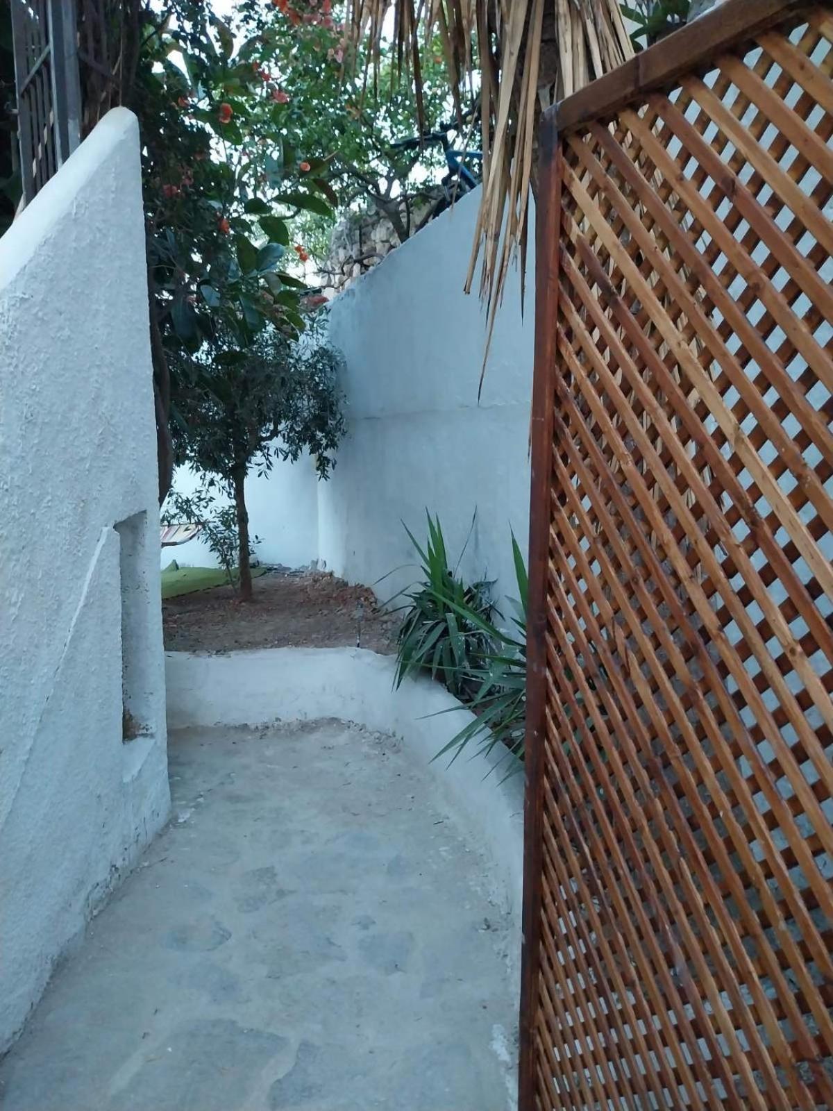Bibliotheque Vintage Studio & Easy Garden Iráclio Exterior foto